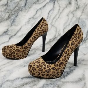 Kim Kardashian Leopard Print High Heels size 8M